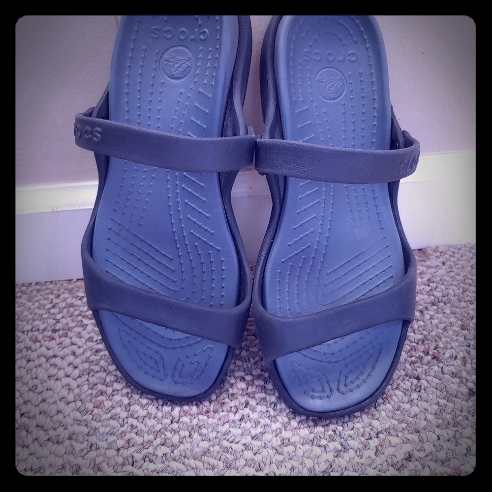 Crocs